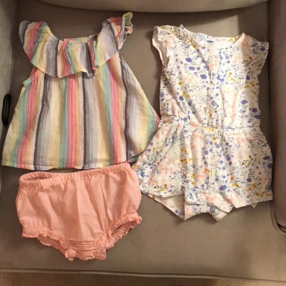 2️⃣ Old Navy Baby Girl Summer Outfits